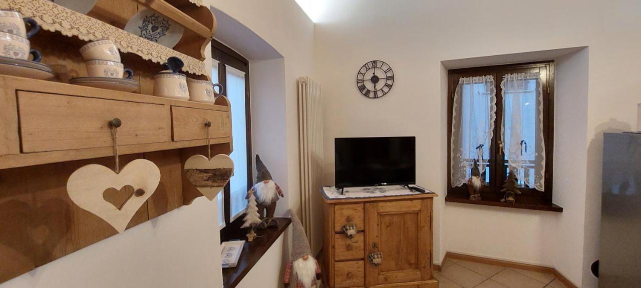 Loft Della Perpetua Di Casa Bernardi, Fuga Romantica Petfriendly Montagnaga  Экстерьер фото
