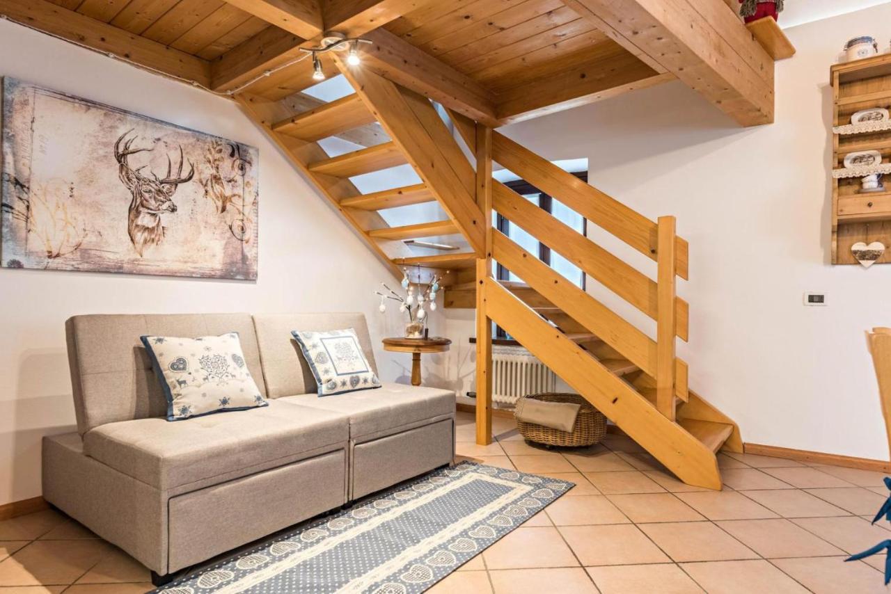 Loft Della Perpetua Di Casa Bernardi, Fuga Romantica Petfriendly Montagnaga  Экстерьер фото
