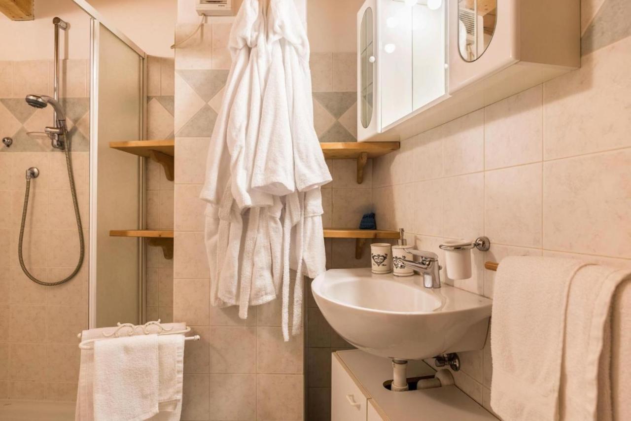 Loft Della Perpetua Di Casa Bernardi, Fuga Romantica Petfriendly Montagnaga  Экстерьер фото