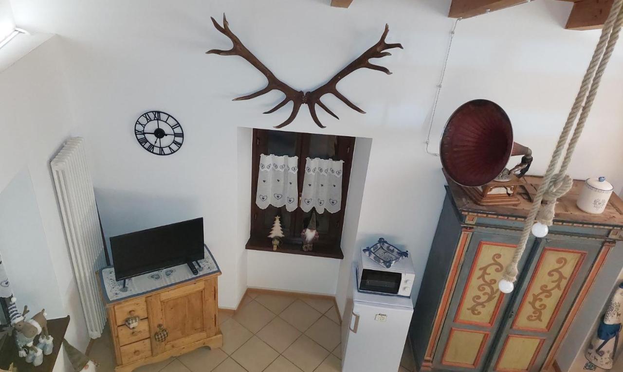 Loft Della Perpetua Di Casa Bernardi, Fuga Romantica Petfriendly Montagnaga  Экстерьер фото